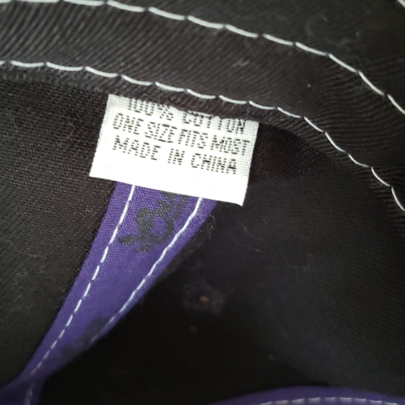 Signed Denny Hamlin Hat - Picture 7 of 9